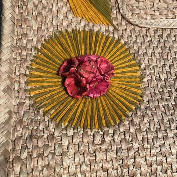 Vintage 60s Acapulco Tote Beach Bag Straw Woven Large Shopper 3D Rattan Flowers - Picture 4 of 12